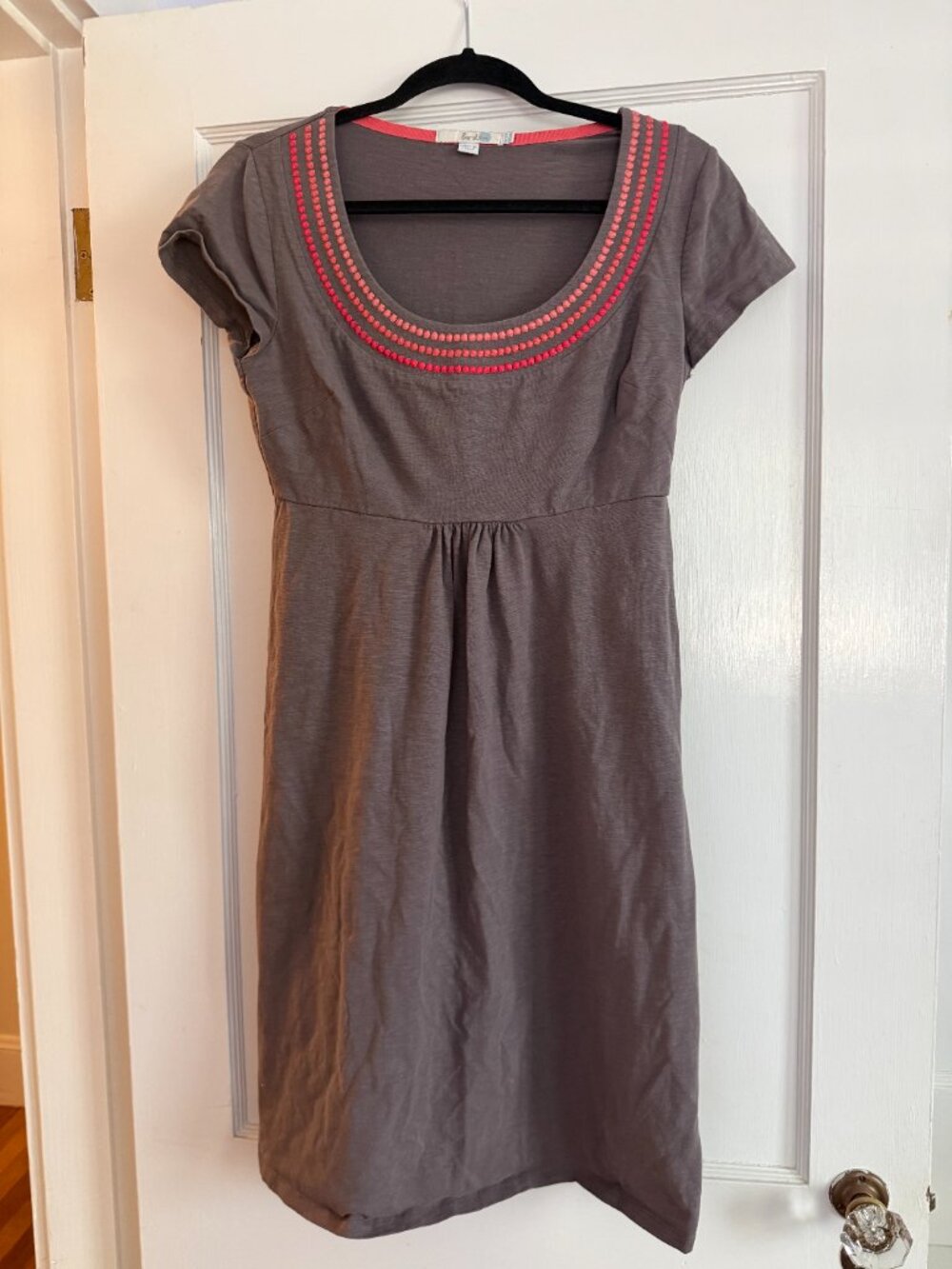 Boden Short Sleeve Gray High Waisted Jersey Dress Size 8R
